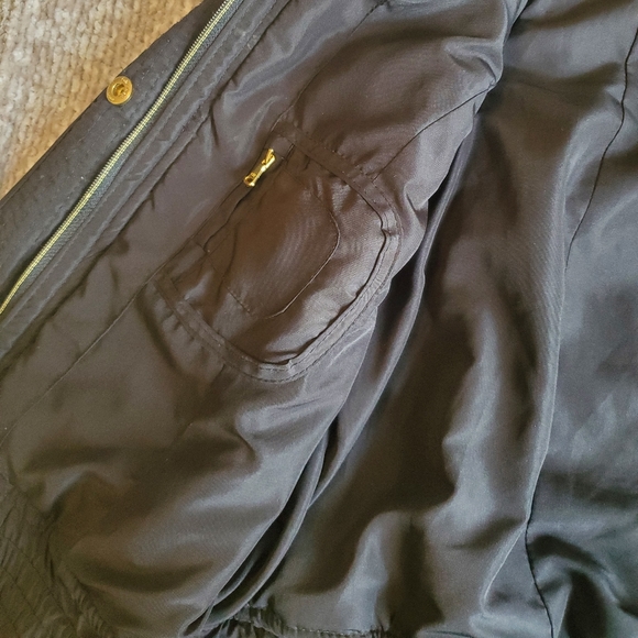 Calvin Klein Performance Black Puffer Vest - Picture 7 of 8